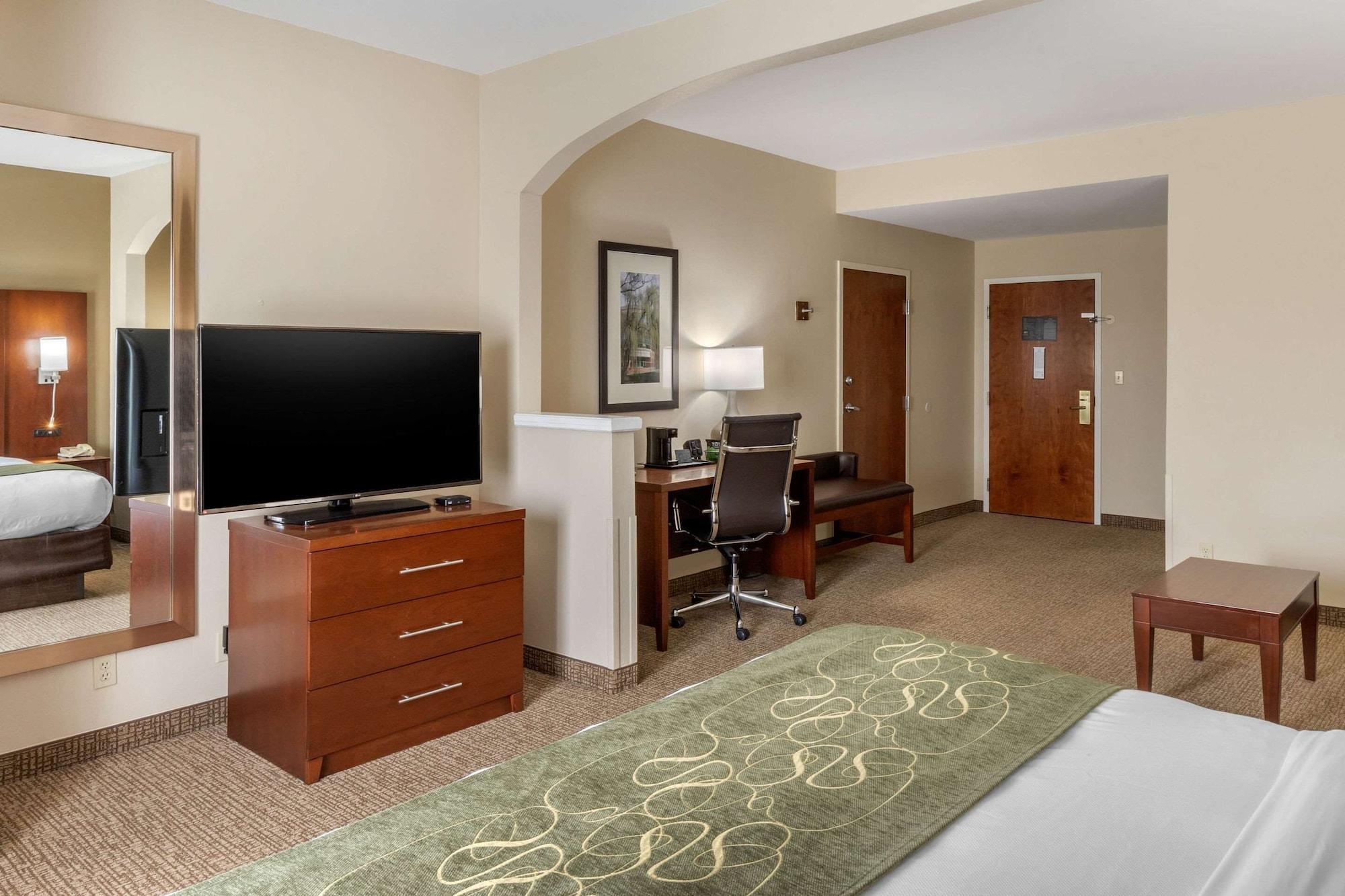 Comfort Suites Johnson City Near University Eksteriør billede